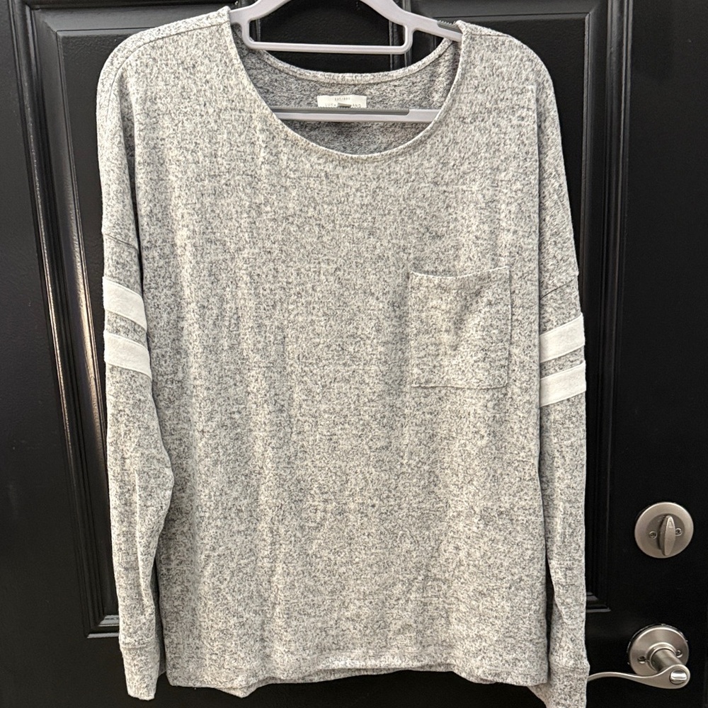 Lucky Brand Gray Crew Neck Sweater